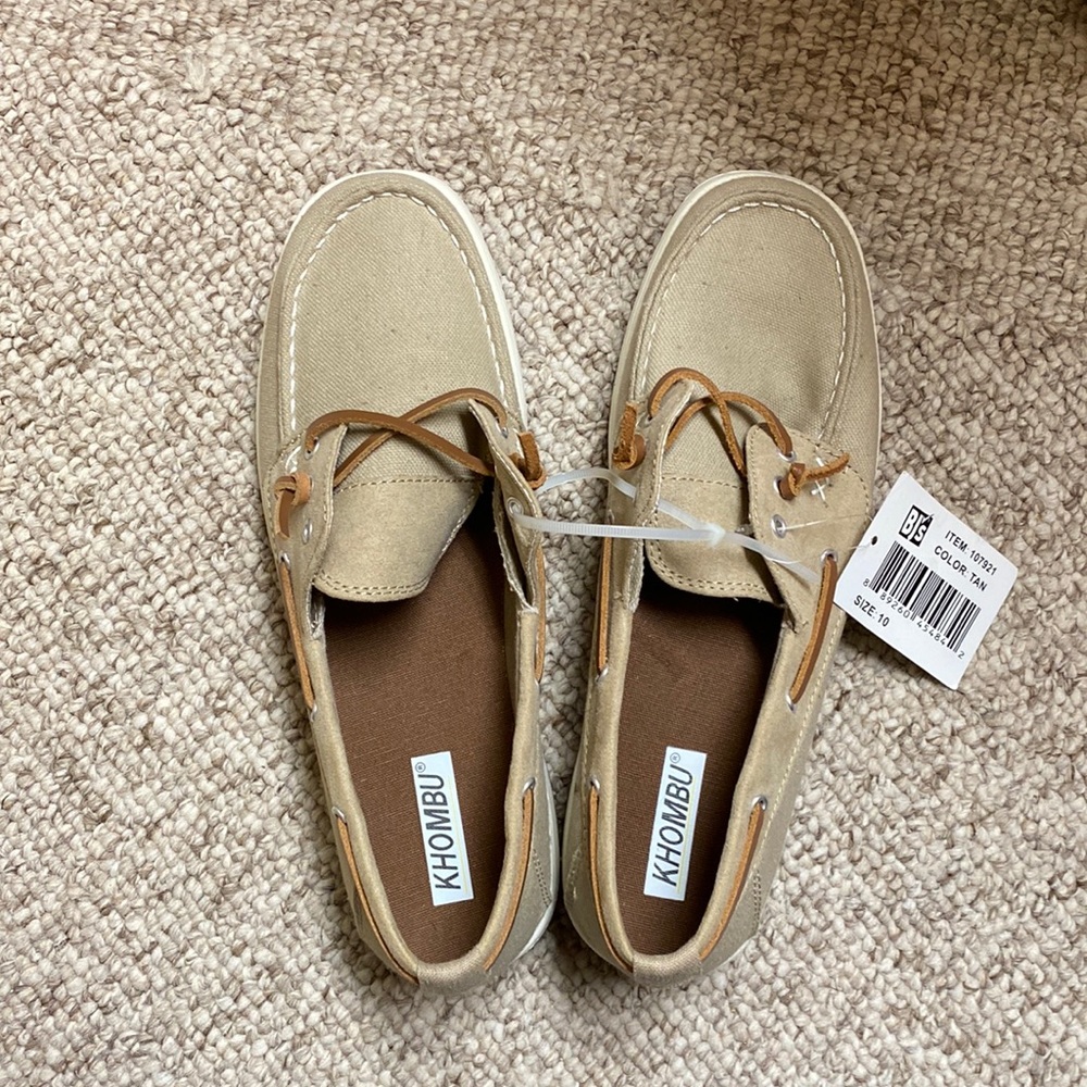 Brand new boat shoes